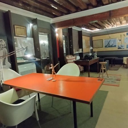 Suite Apartment San Marco 1825 Veneza Exterior foto